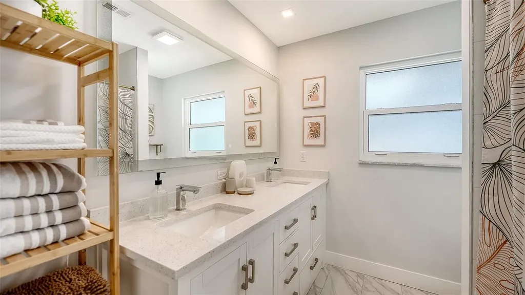 1302 Mango Avenue Venice FL 34285