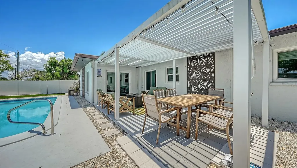 1302 Mango Avenue Venice FL 34285