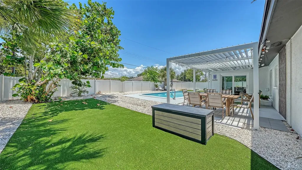 1302 Mango Avenue Venice FL 34285