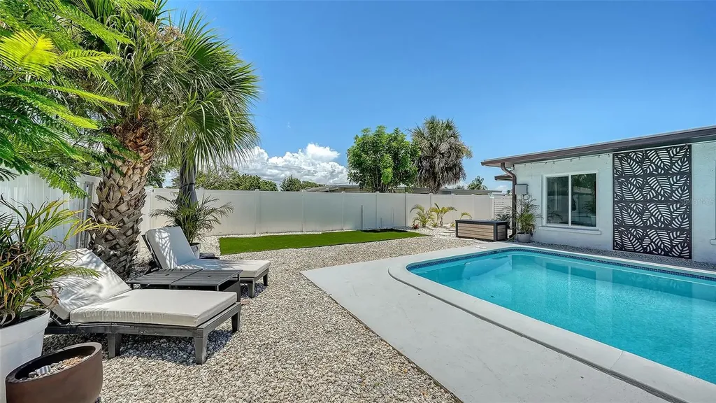 1302 Mango Avenue Venice FL 34285