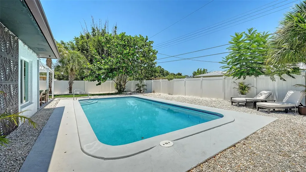 1302 Mango Avenue Venice FL 34285