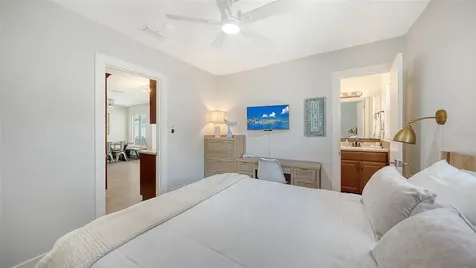 1302 Mango Avenue Venice FL 34285