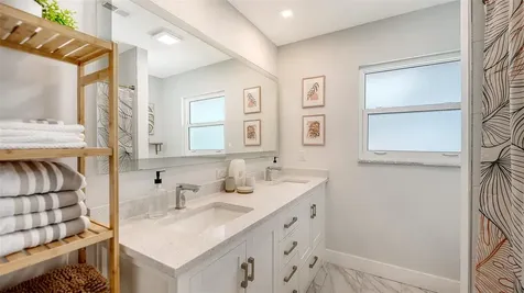1302 Mango Avenue Venice FL 34285