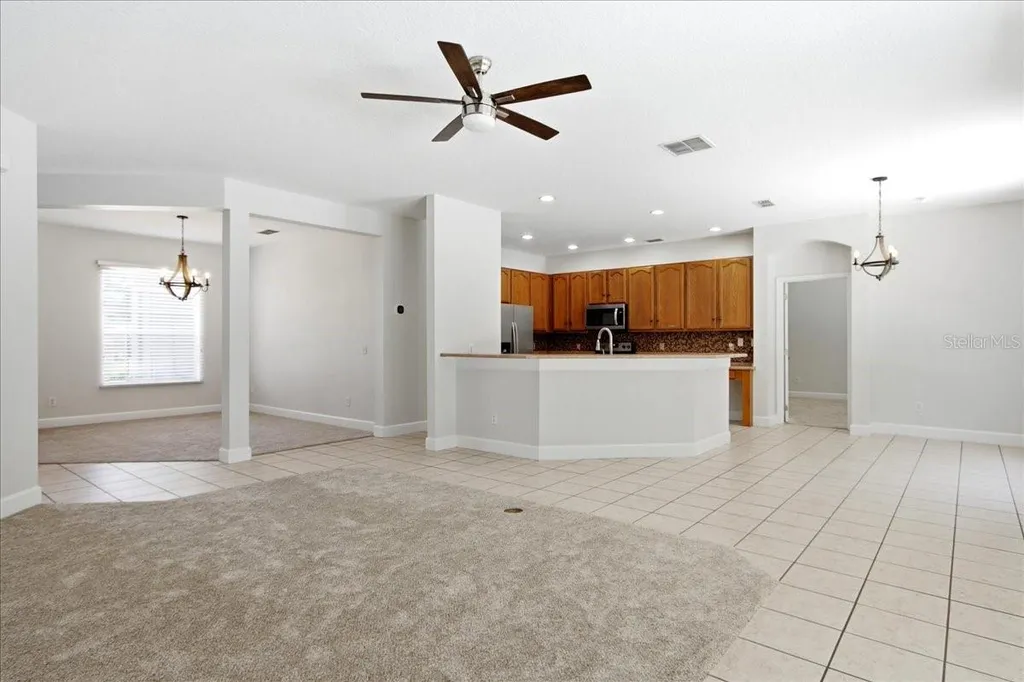 2518 Treymore Drive Orlando FL 32825