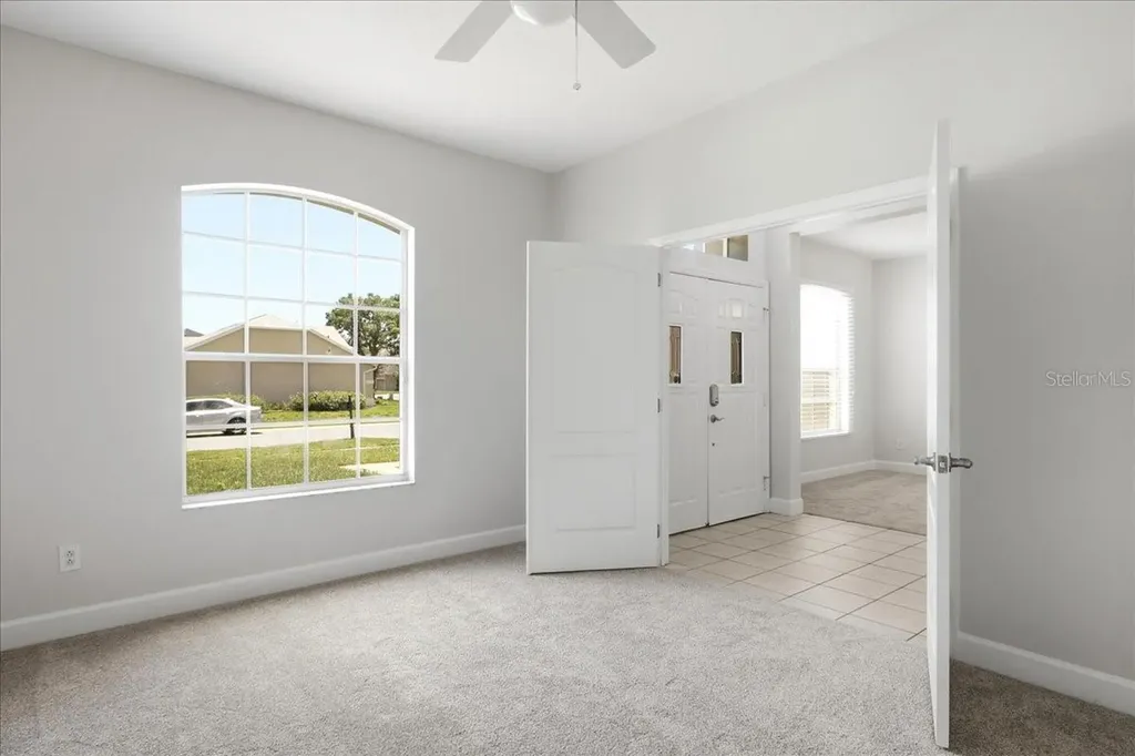 2518 Treymore Drive Orlando FL 32825