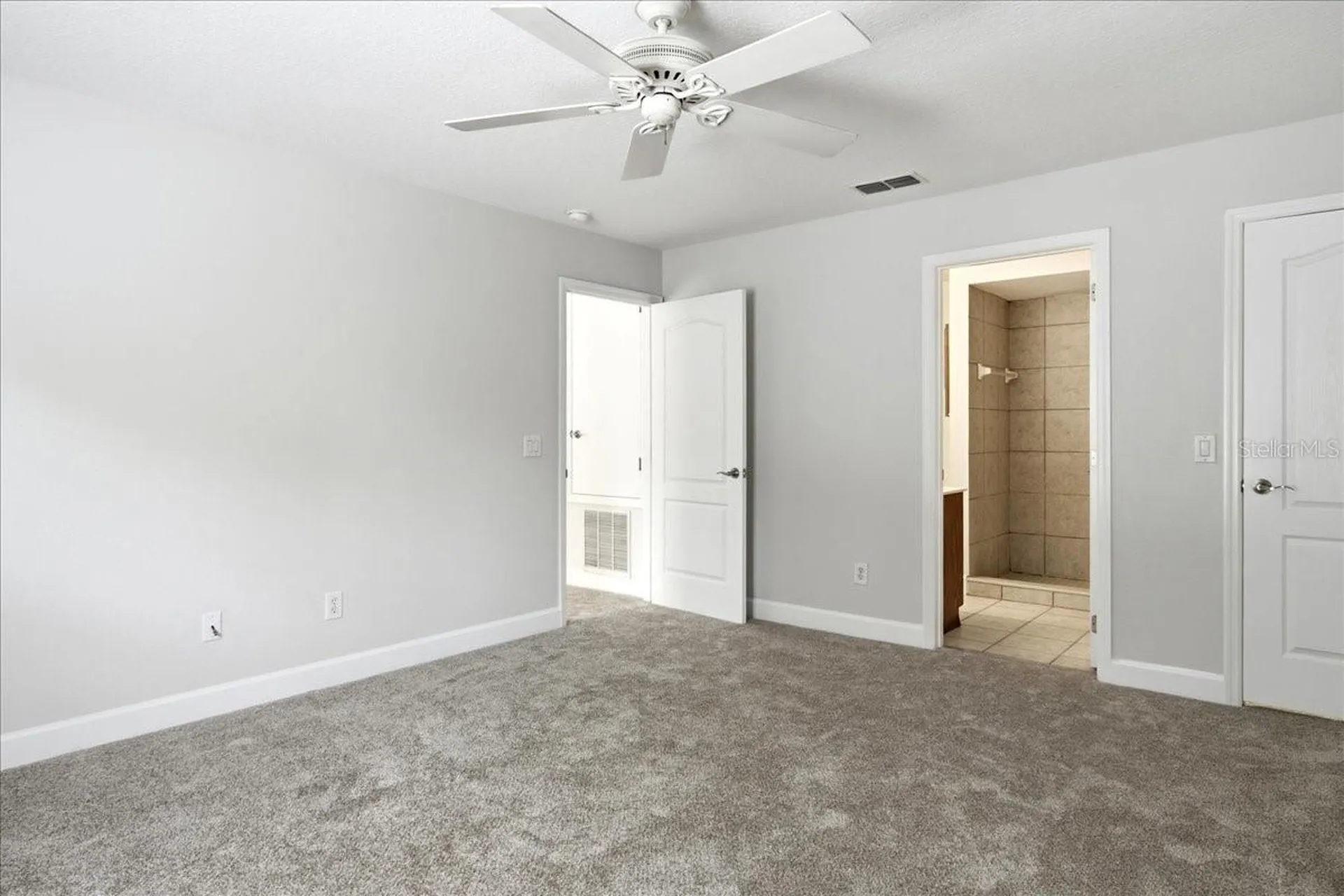 2518 Treymore Drive Orlando FL 32825