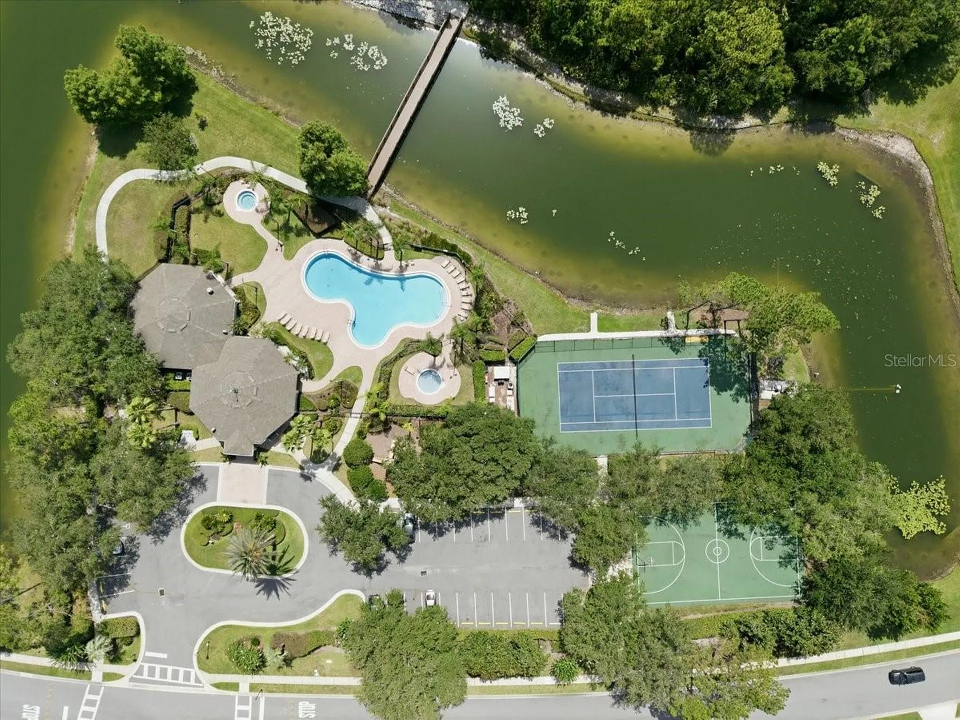 2518 Treymore Drive Orlando FL 32825