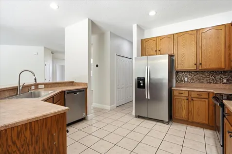 2518 Treymore Drive Orlando FL 32825