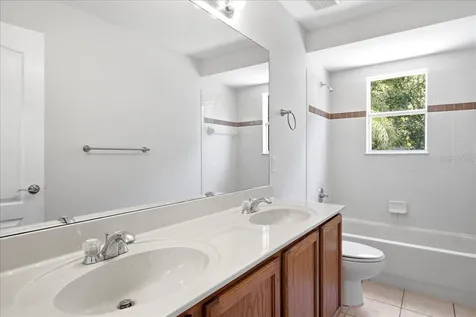 2518 Treymore Drive Orlando FL 32825