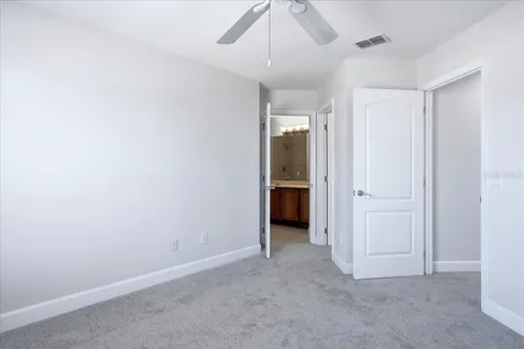 2518 Treymore Drive Orlando FL 32825