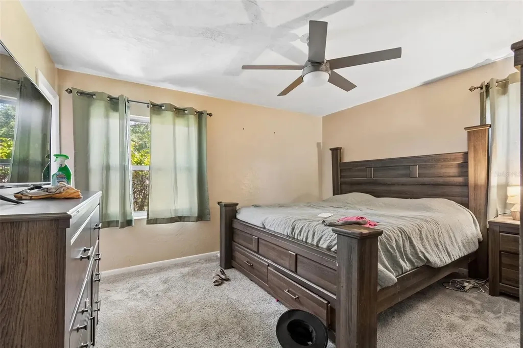 5934 NW 30th Terrace Gainesville FL 32653
