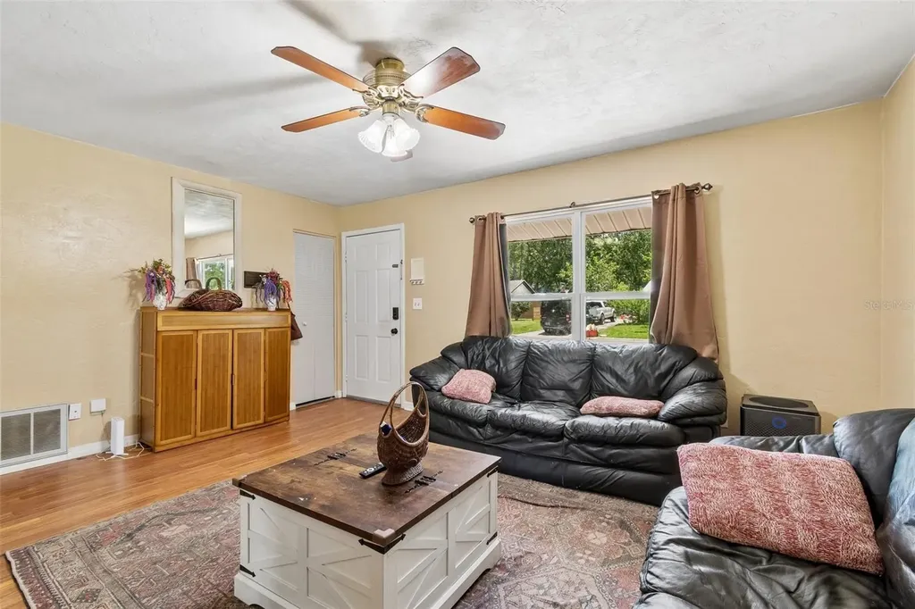 5934 NW 30th Terrace Gainesville FL 32653