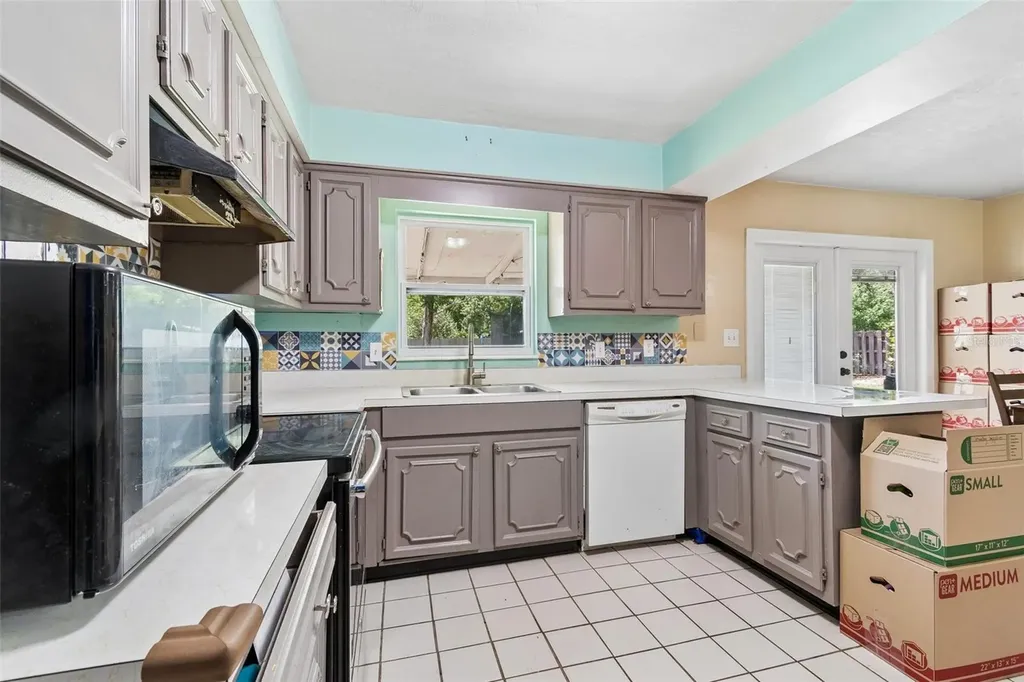 5934 NW 30th Terrace Gainesville FL 32653