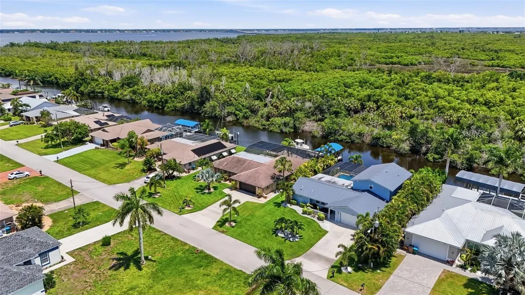 2218 Coral Point Drive Cape Coral FL 33990
