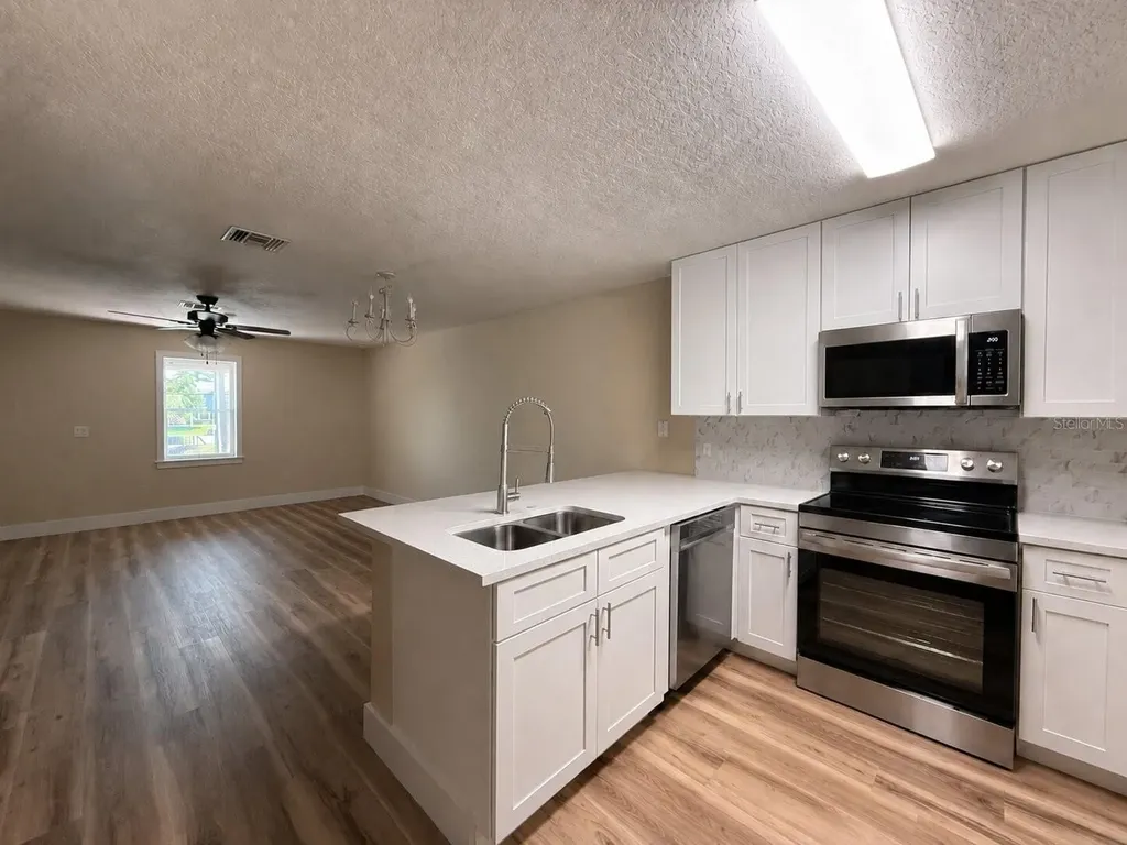 12718 Somerset Oaks Street Orlando FL 32828