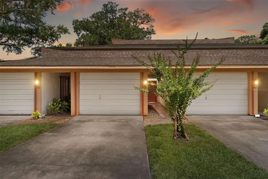 408 Howard Avenue Lakeland FL 33815