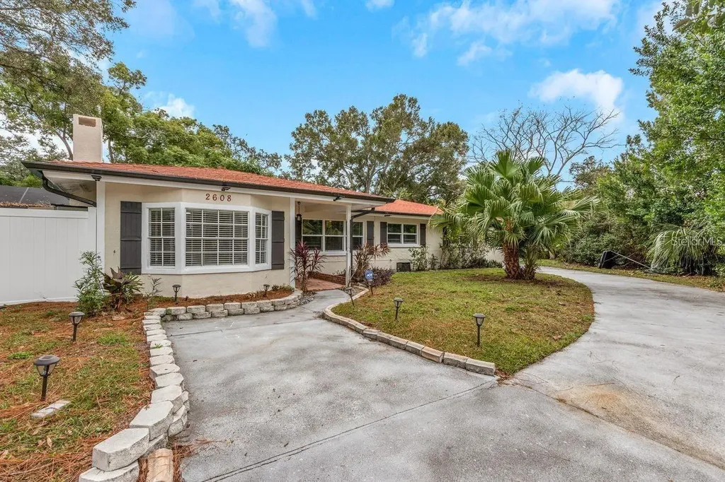 2608 Oakwood Drive Largo FL 33771