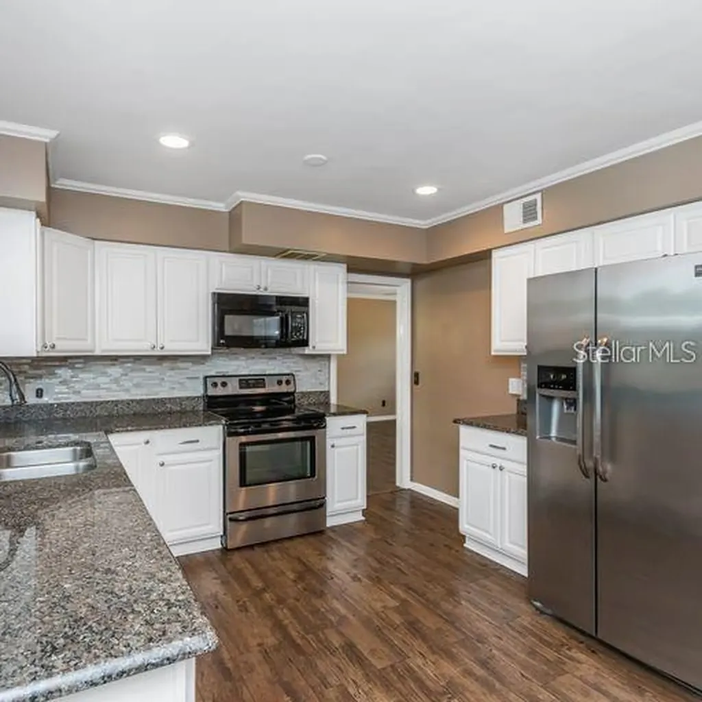 2608 Oakwood Drive Largo FL 33771
