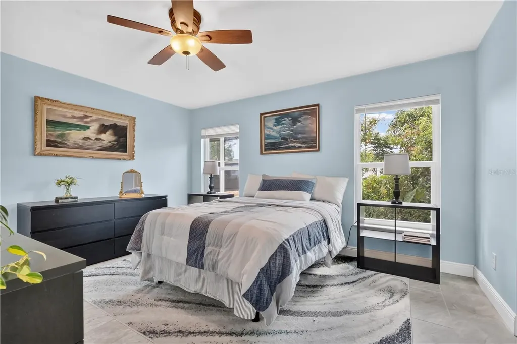10137 Mason Dixon Circle Orlando FL 32821