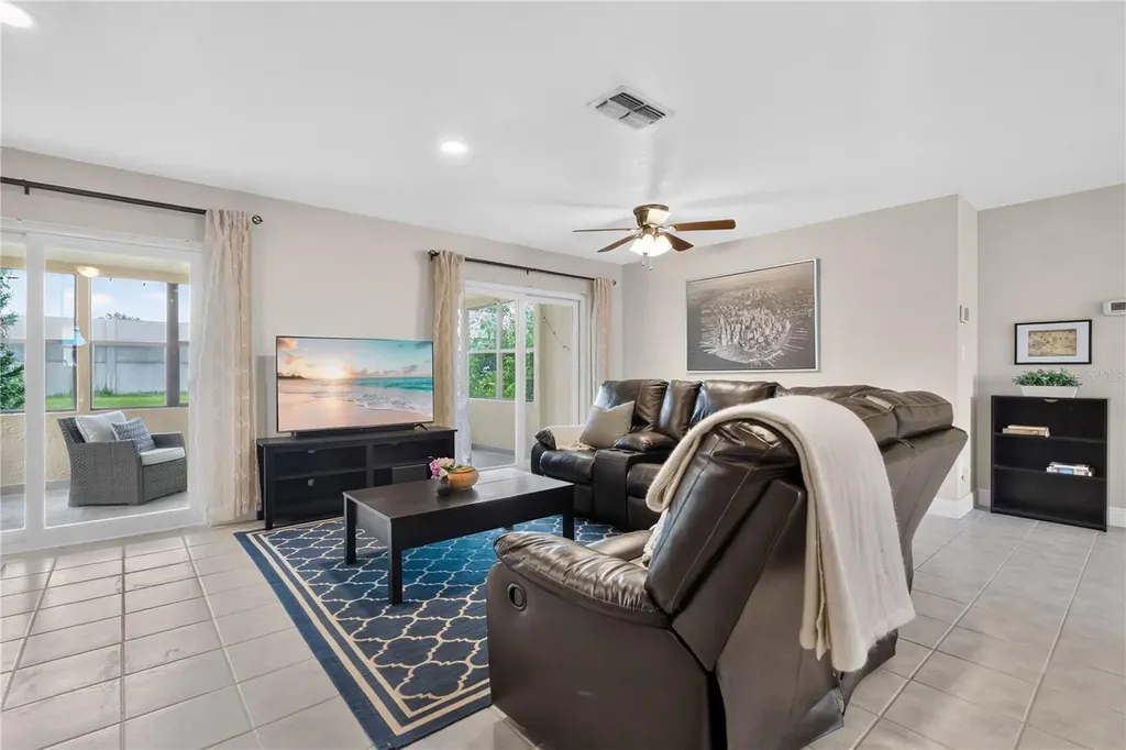 10137 Mason Dixon Circle Orlando FL 32821