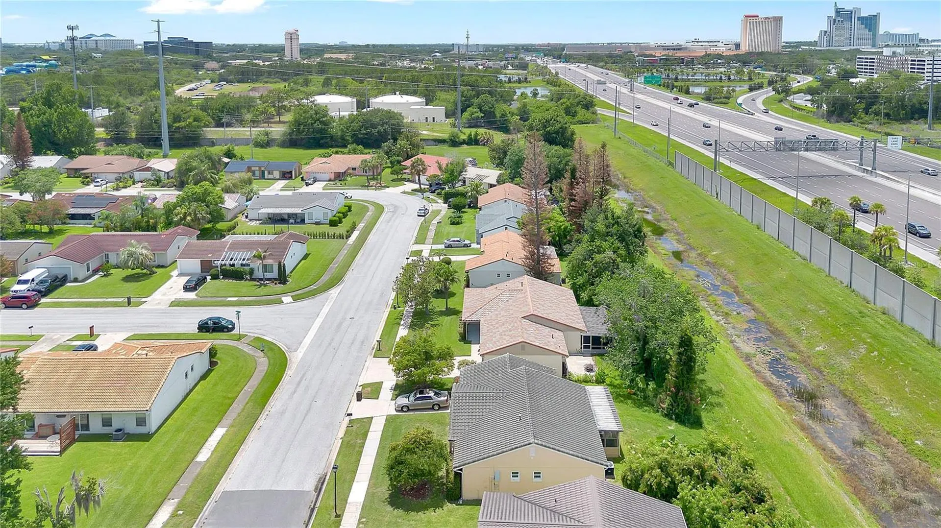 10137 Mason Dixon Circle Orlando FL 32821
