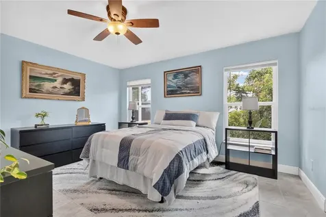 10137 Mason Dixon Circle Orlando FL 32821
