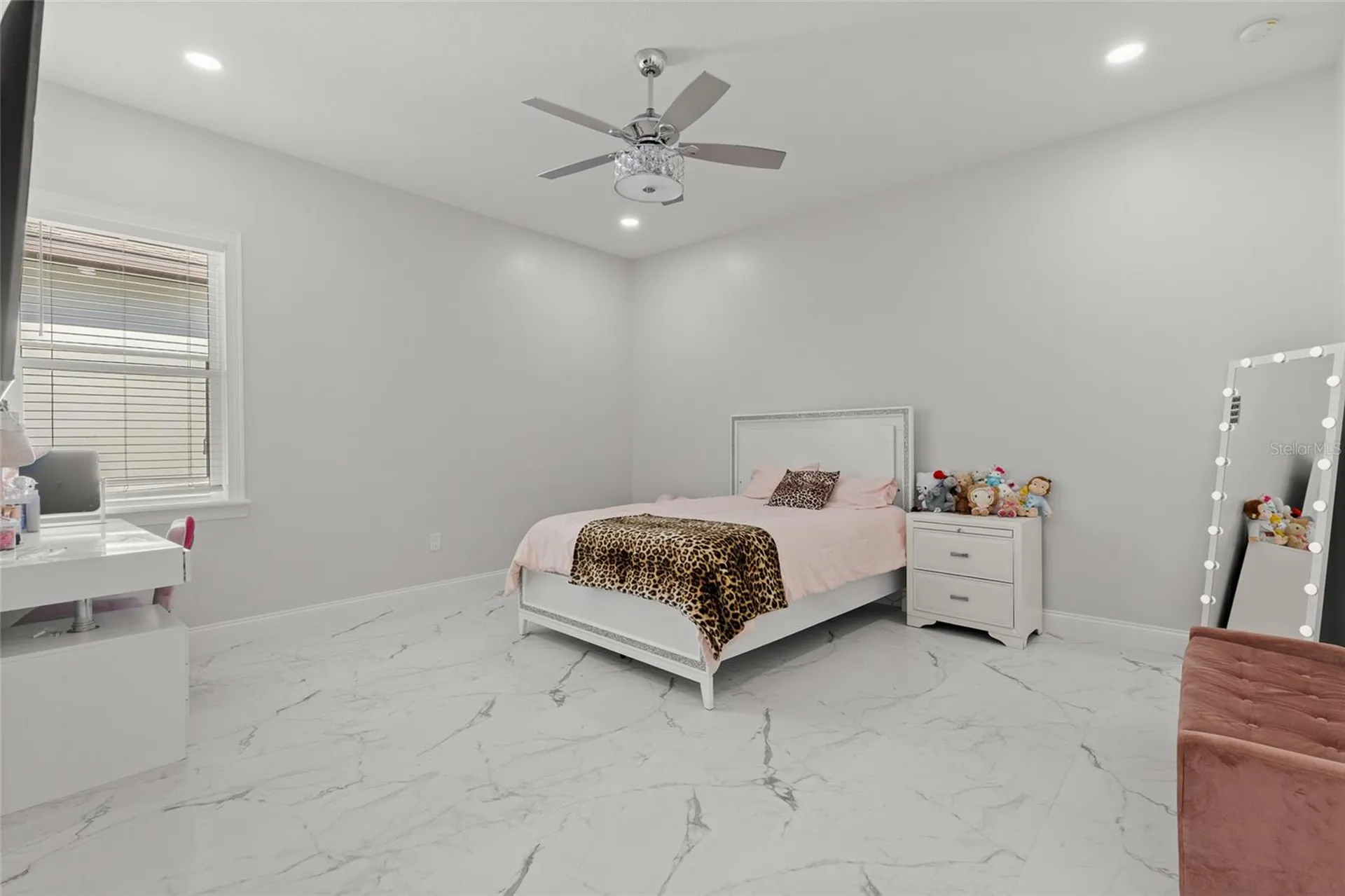 1924 Hill Drive Apopka FL 32703