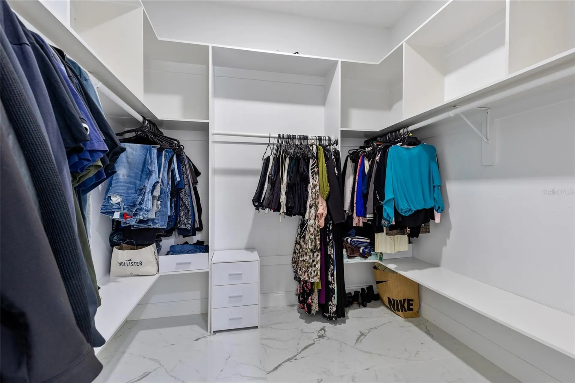 1924 Hill Drive Apopka FL 32703