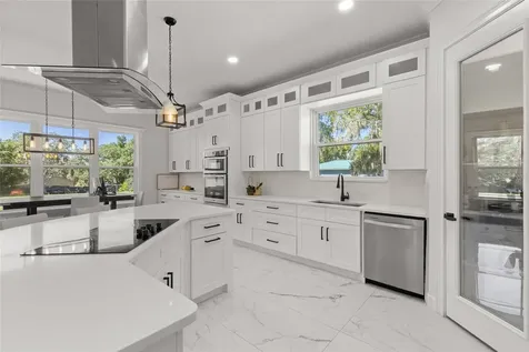 1924 Hill Drive Apopka FL 32703