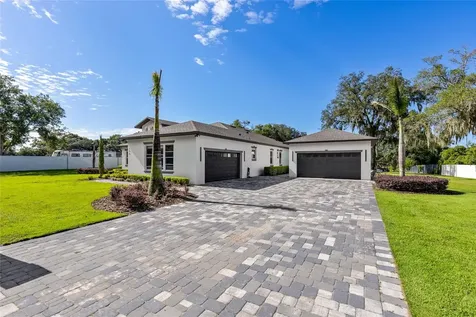 1924 Hill Drive Apopka FL 32703