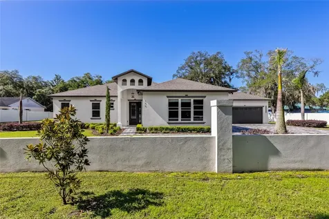 1924 Hill Drive Apopka FL 32703