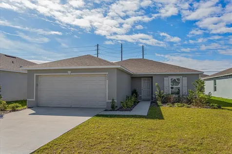 352 Towns Circle Haines City FL 33844