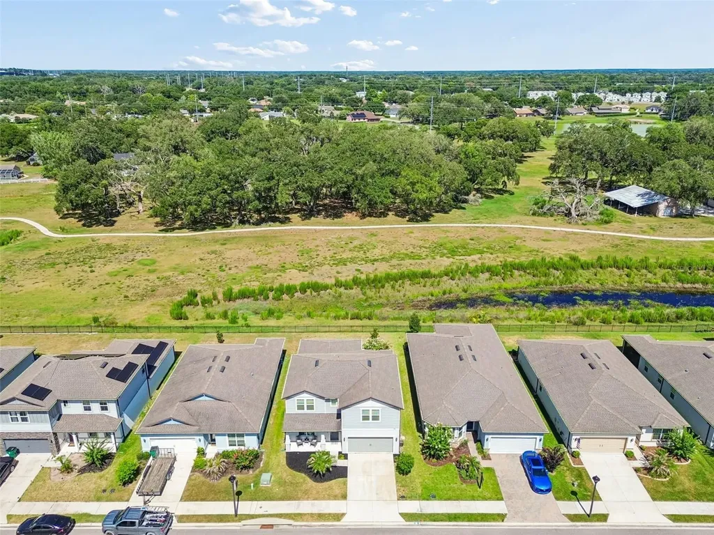 6390 Bradford Woods Drive Zephyrhills FL 33542
