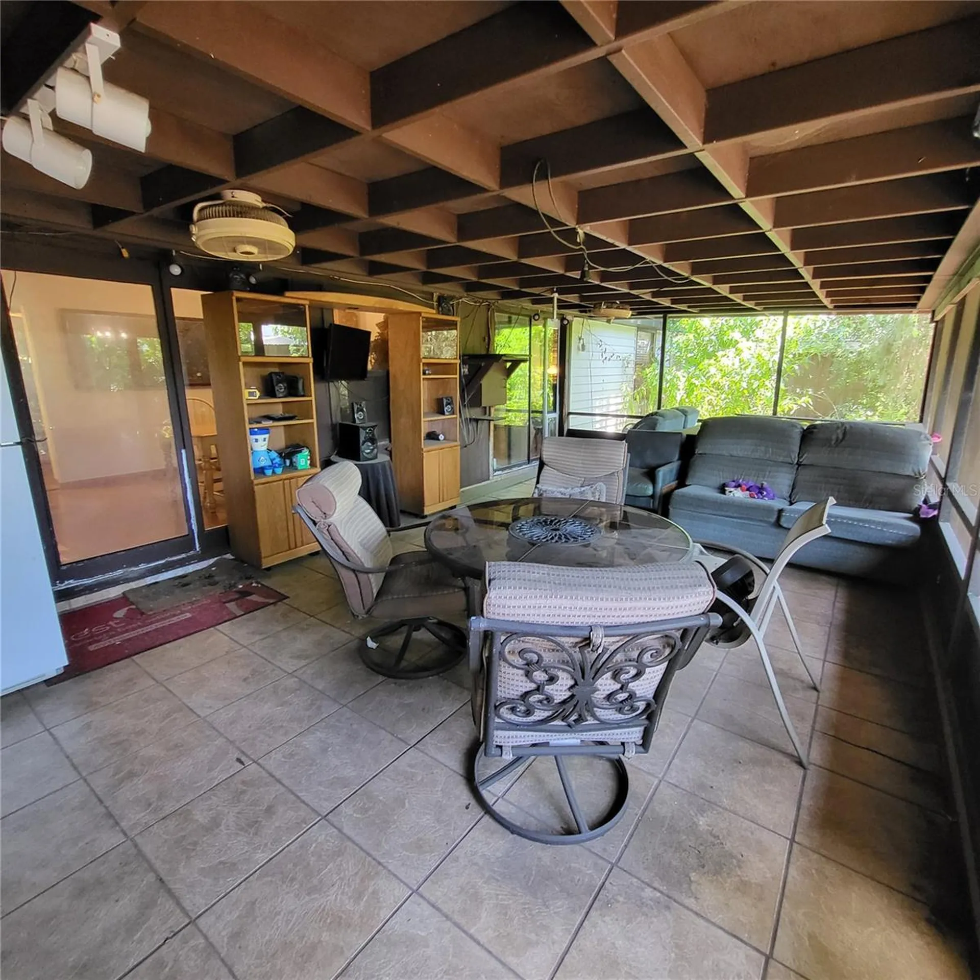 5107 Cresthill Drive Tampa FL 33615