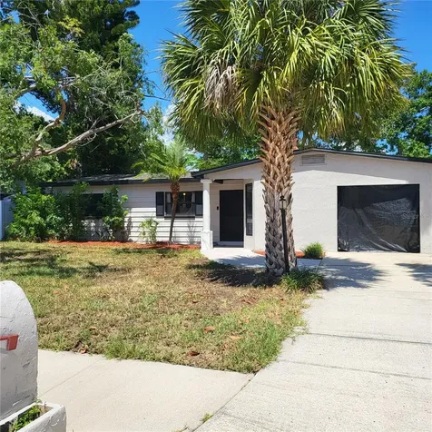 5107 Cresthill Drive Tampa FL 33615