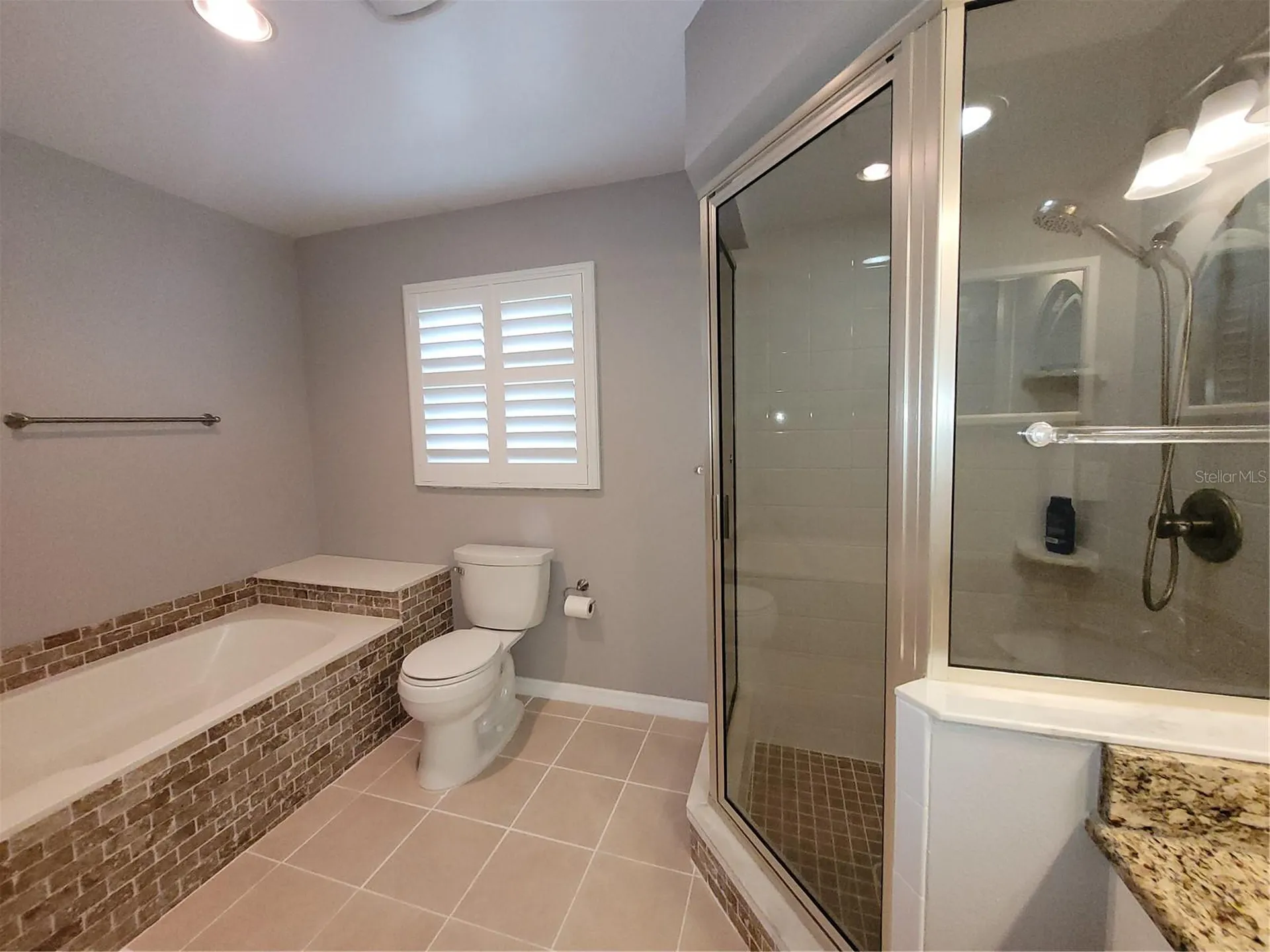 1104 Riflecrest Avenue Valrico FL 33594
