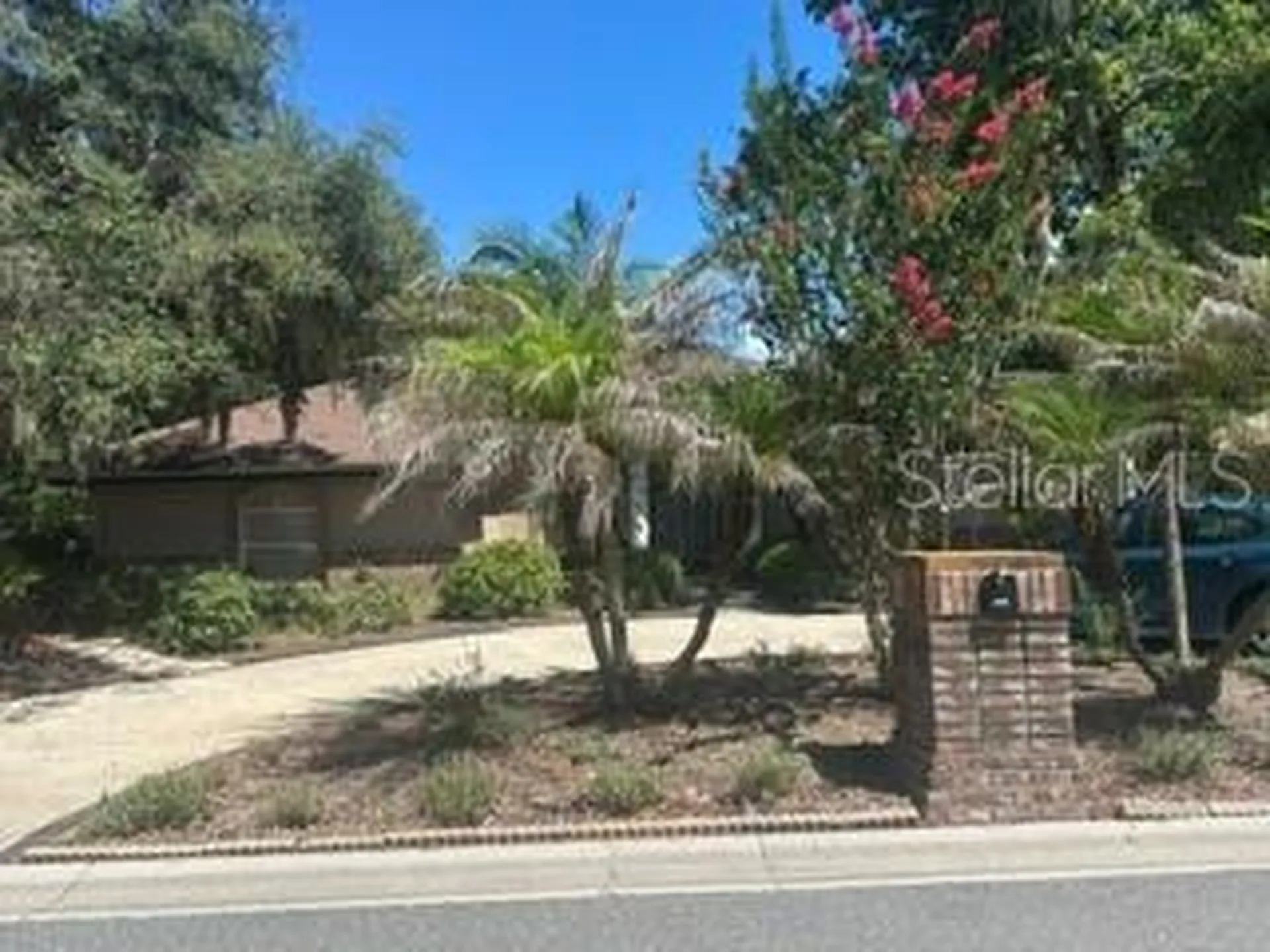 2702 Clubhouse Drive Plant City FL 33566
