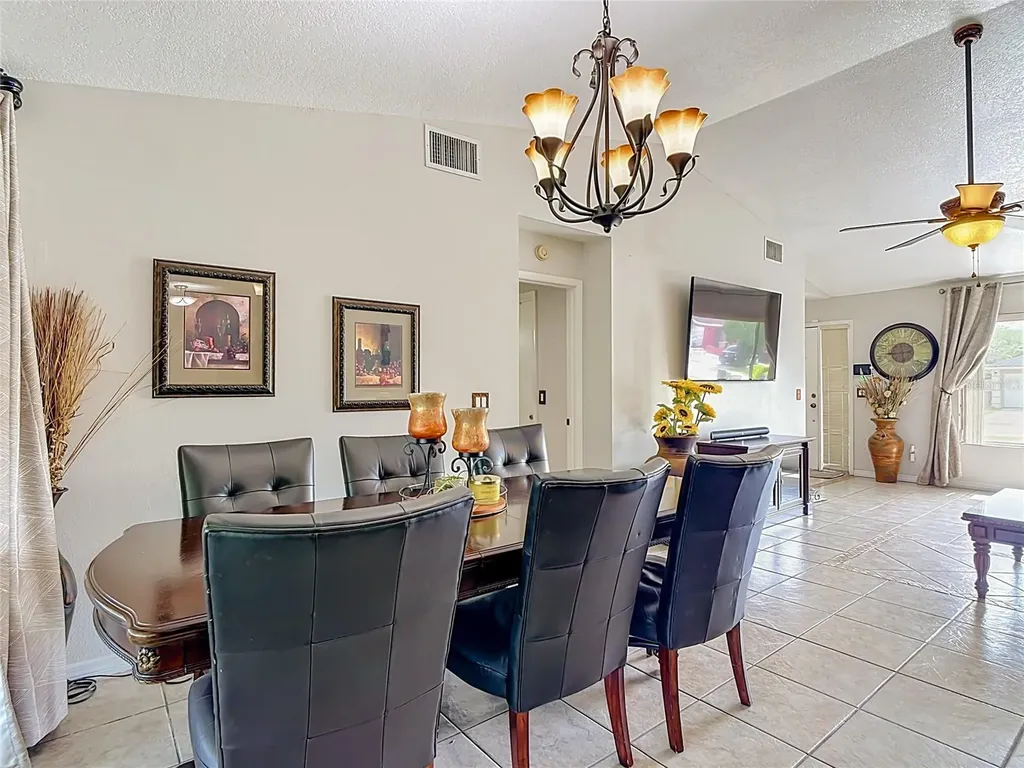 937 Florida Parkway Kissimmee FL 34743