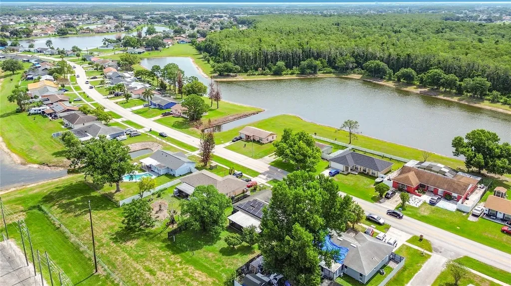 937 Florida Parkway Kissimmee FL 34743