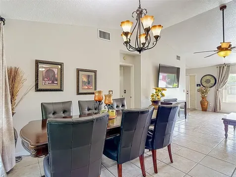 937 Florida Parkway Kissimmee FL 34743