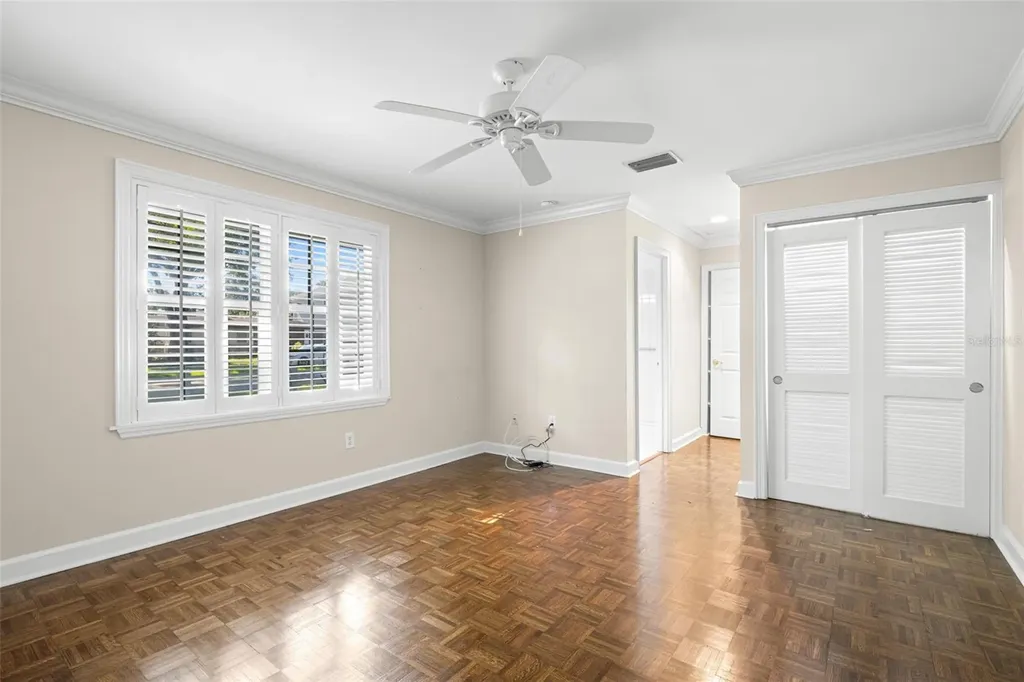 1035 S Sterling Avenue Tampa FL 33629
