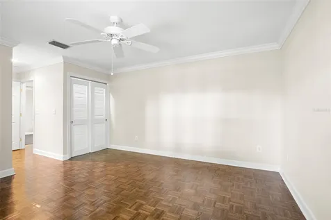 1035 S Sterling Avenue Tampa FL 33629