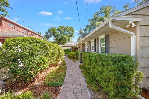 1035 S Sterling Avenue Tampa FL 33629