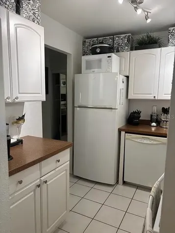 1605 Leisure Drive Bradenton FL 34207