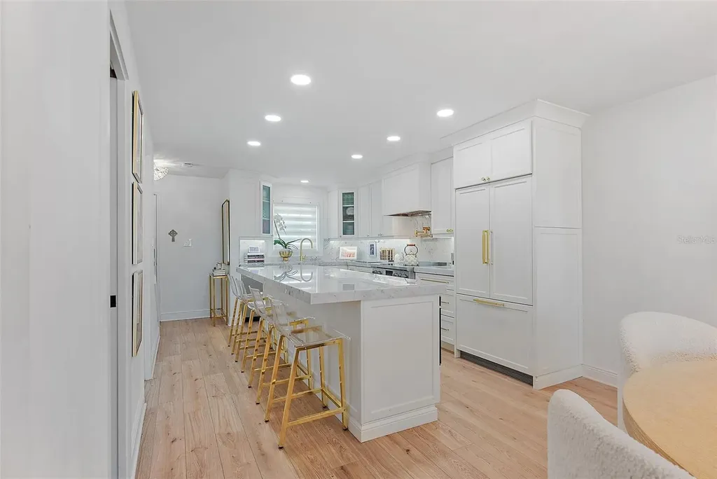 4966 Coquina Key Drive SE St Petersburg FL 33701