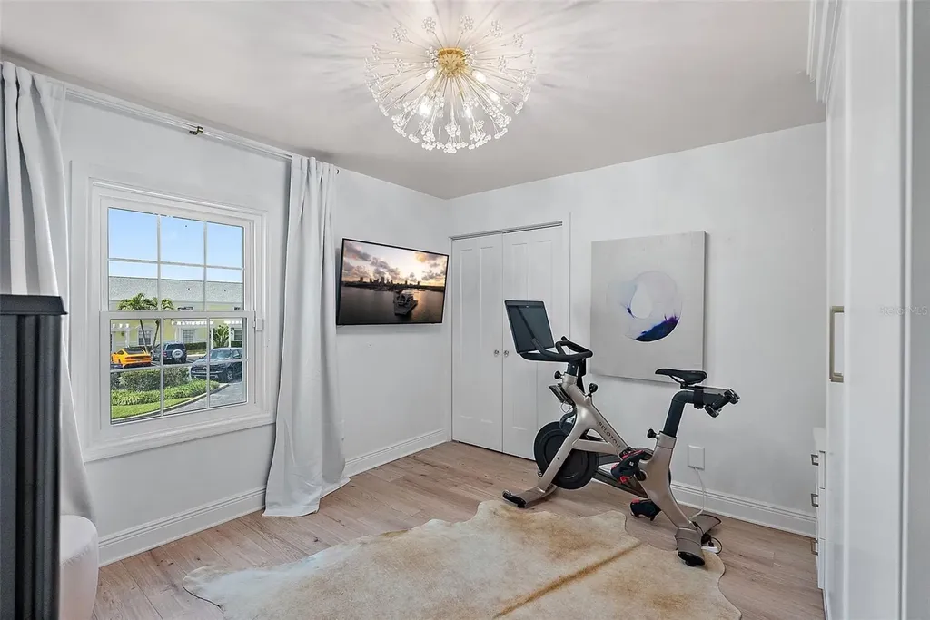 4966 Coquina Key Drive SE St Petersburg FL 33701