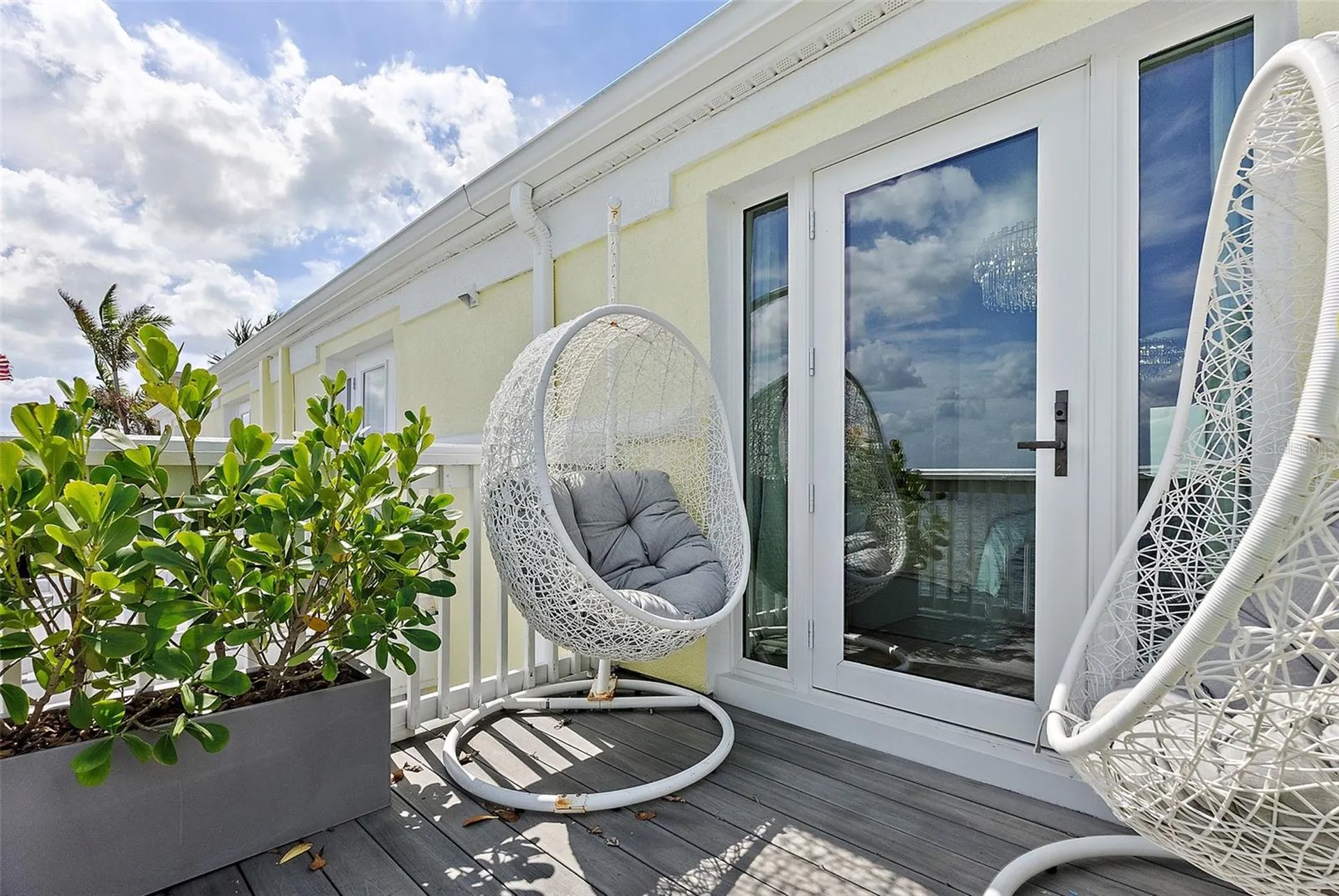 4966 Coquina Key Drive SE St Petersburg FL 33701