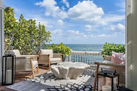 4966 Coquina Key Drive SE St Petersburg FL 33701