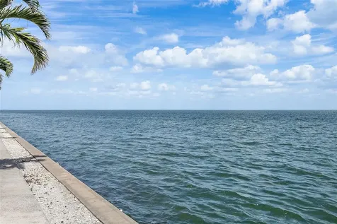 4966 Coquina Key Drive SE St Petersburg FL 33701