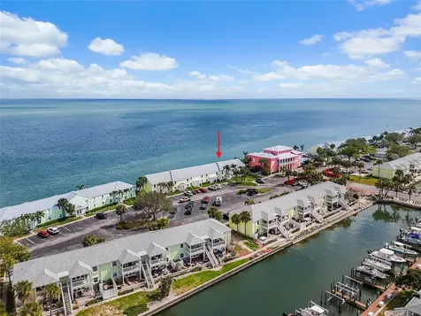 4966 Coquina Key Drive SE St Petersburg FL 33701